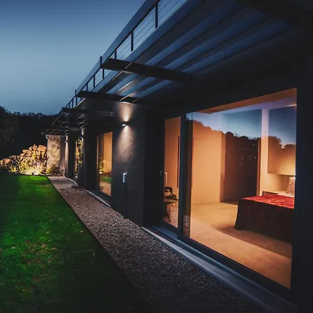 Villa Brand New! Feronia, Where Nature Feeds Your Soul. *